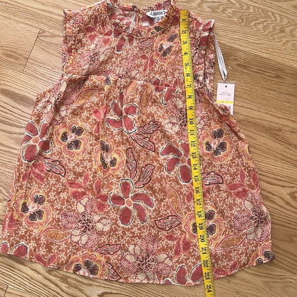 New! Nanette Lepore medium sierra print ruffled ruched top. - Picture 6 of 8